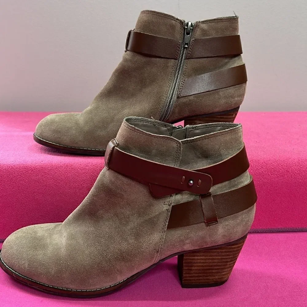 Dolce Vita Ankle Boot Size 9.5